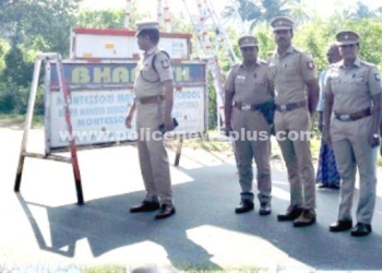 புளியரை சோதனைச் சாவடியில் எஸ்.பி ஆய்வு