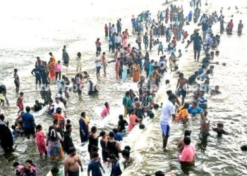 திடீர் சுற்றுலாத்தலங்களாக மாறிய நீர்நிலைகள்