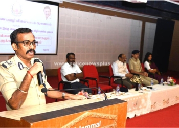 காவல் ஆணையர் தலைமையில் விழிப்புணர்வு முகாம்