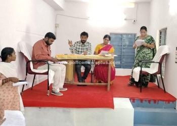 நகராட்சி அலுவலகத்தில் மாதாந்திர கூட்டம்