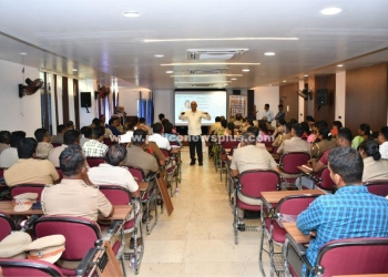 மன அழுத்தம் குறித்து வகுப்பு