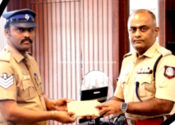 காவல்துறையினருக்கு சேமநல நிதியை வழங்கிய எஸ்.பி