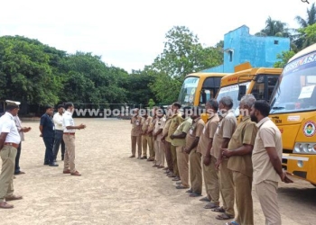 போக்குவரத்து காவலர் விழிப்புணர்வு