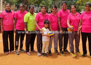 முதல்வர் கோப்பையை வென்ற மாவட்ட காவல்துறை