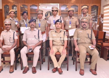 முதலமைச்சர் கோப்பை வென்ற காவலர்களுக்கு பாராட்டு