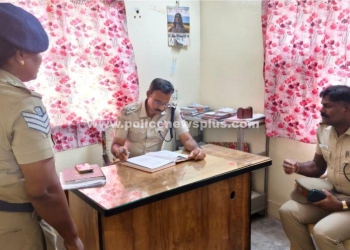 மகளிர் காவல் நிலையத்தில் எஸ்.பி ஆய்வு